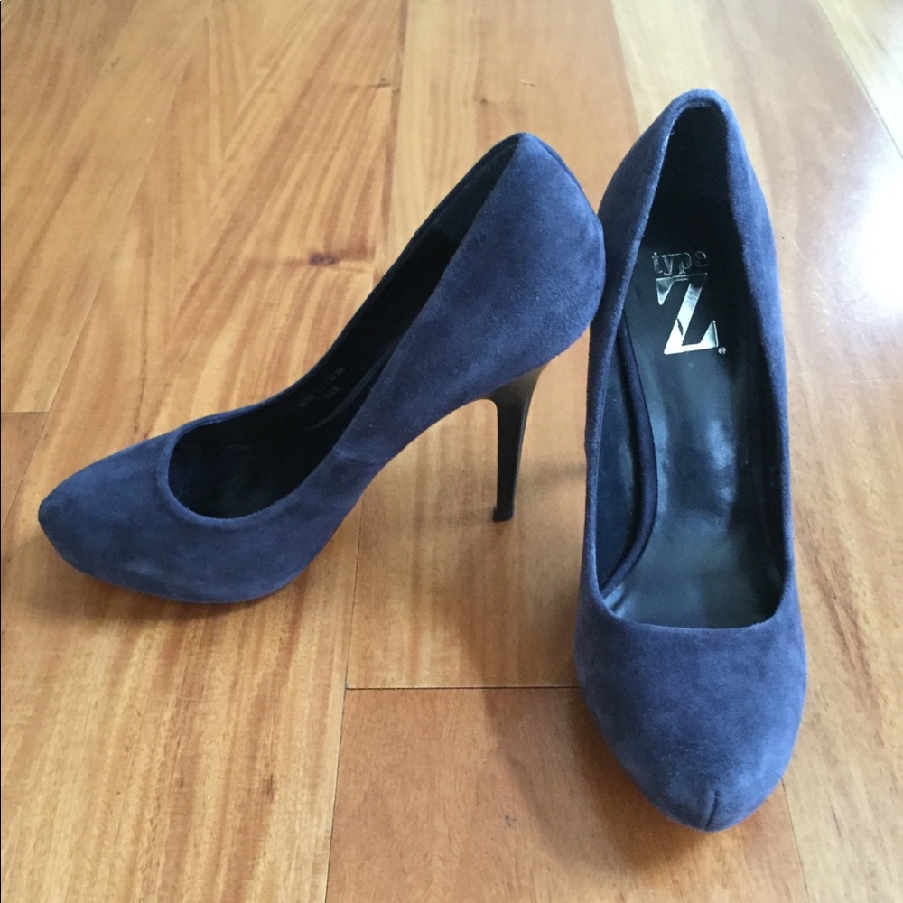 Type Z high heels